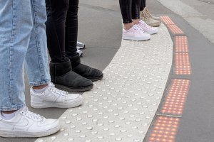 Discover the Flowell solution for pedestrian crossings